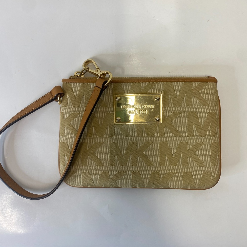 Michael Kors Jet Set Wristlet Pouch Women's Small Tan Monogram Zipper Purse